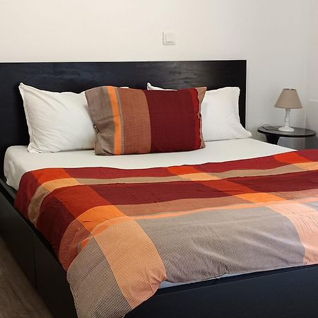 Douillet-Kanamappart-Euroairport Apartment แซ็ง-ลุยส์ ภายนอก รูปภาพ