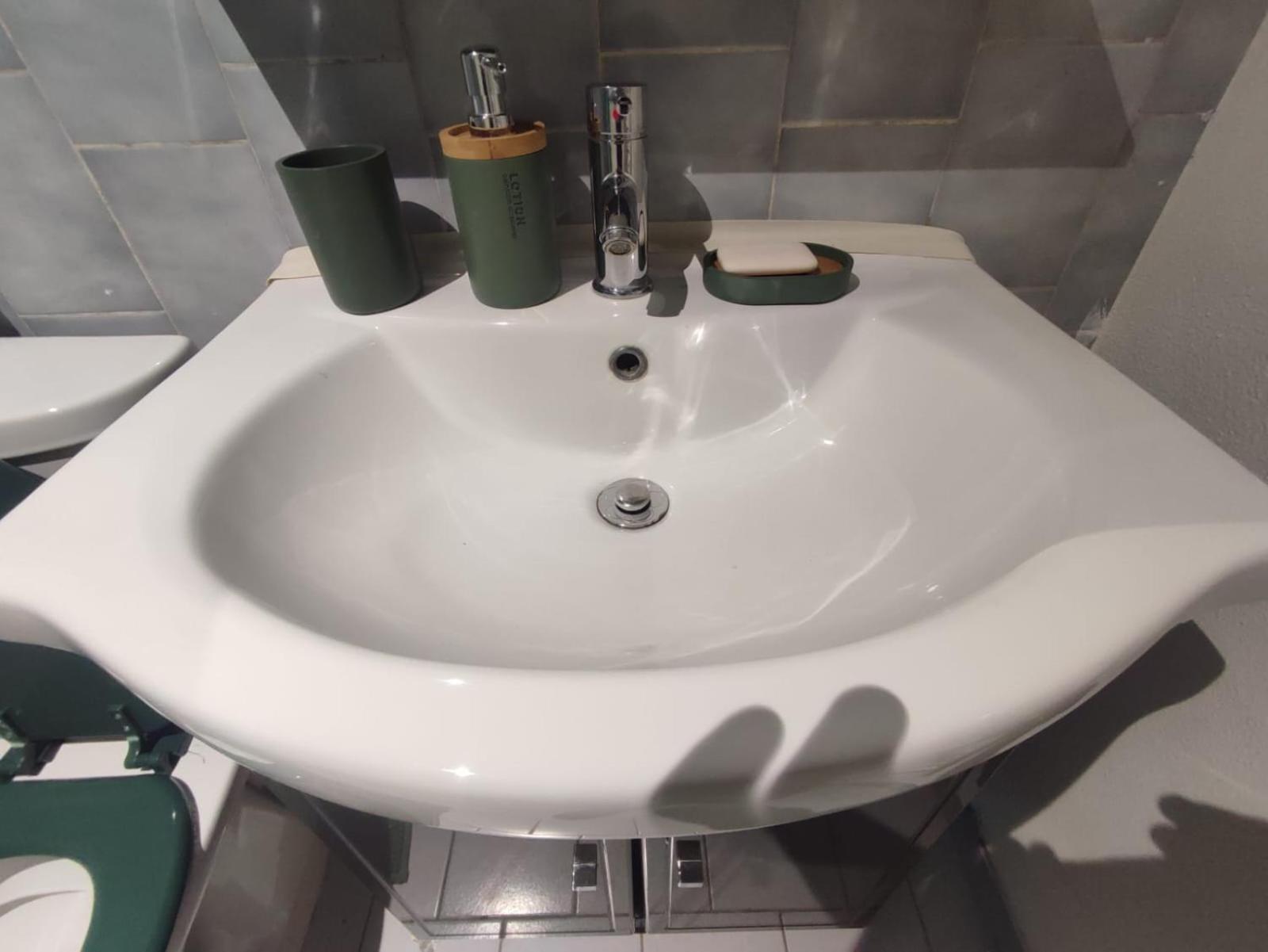 Douillet-Kanamappart-Euroairport Apartment แซ็ง-ลุยส์ ภายนอก รูปภาพ